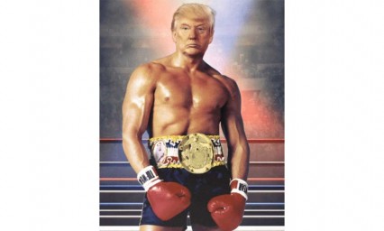 Trump celebra buenos datos con peculiar montaje