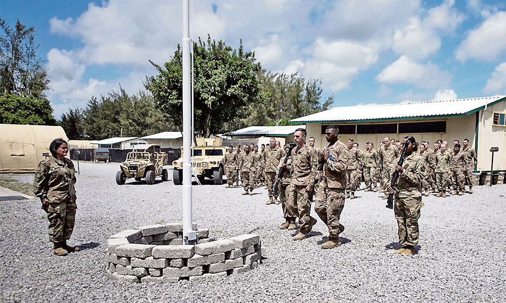 Atacan base en Kenia ocupada por americanos