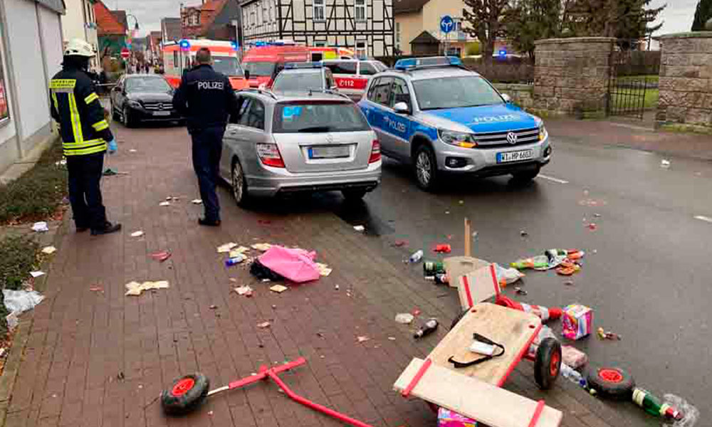 30 heridos deja accidente en carnaval de Alemania