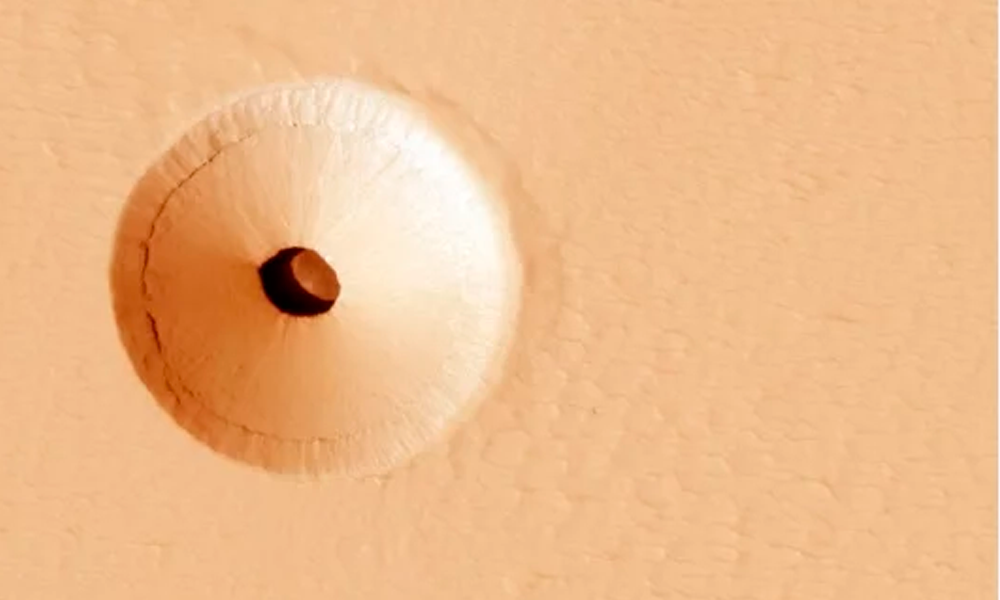 Podría albergar vida cueva subterránea en Marte 