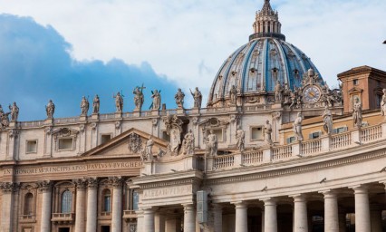 El coronavirus lleg&oacute; al Vaticano, oficinas permanecer&aacute;n cerradas