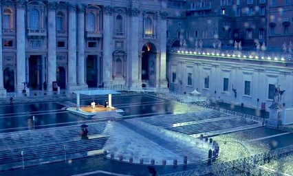 En soledad, el papa bendice al mundo por coronavirus