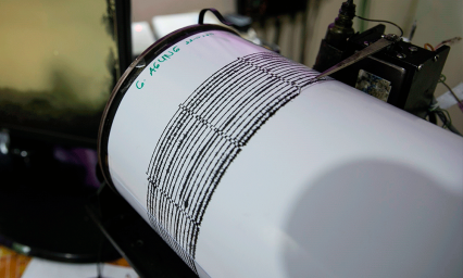 Terremoto de magnitud 6.9 sacude las islas niponas Ogasawara en Jap&oacute;n