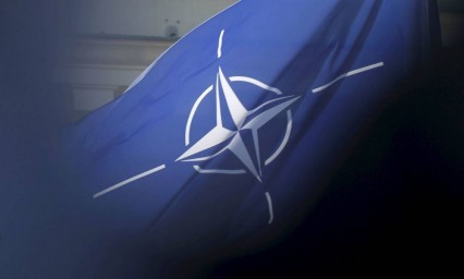 OTAN celebra acuerdo de gobierno afgano; pide aprovechar paz