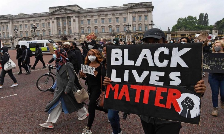 Policía suspende manifestación de Black Lives Matter en Londres 