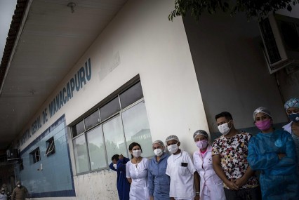 Brasil sobrepasa las 43 mil 300 muertes por Covid-19 