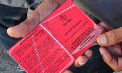 M&aacute;s de 140 mil personas esperan respuesta de Espa&ntilde;a a su solicitud de asilo