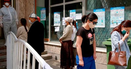 Cient&iacute;ficos alerta sobre transmisi&oacute;n a&eacute;rea de la COVID-19