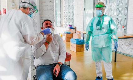 Contagios de Covid-19 registran un nuevo récord en todo el mundo