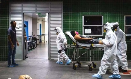 Brasil roza los 2 millones de casos de Covid y supera las 75 mil muertes. ¡Estamos en medio de ellos y EU!