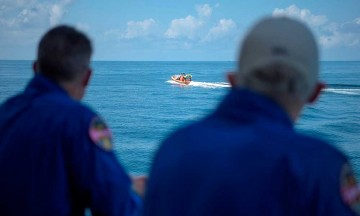 ¡Bienvenidos! Capsula Dragon Endeavour regresa a la Tierra