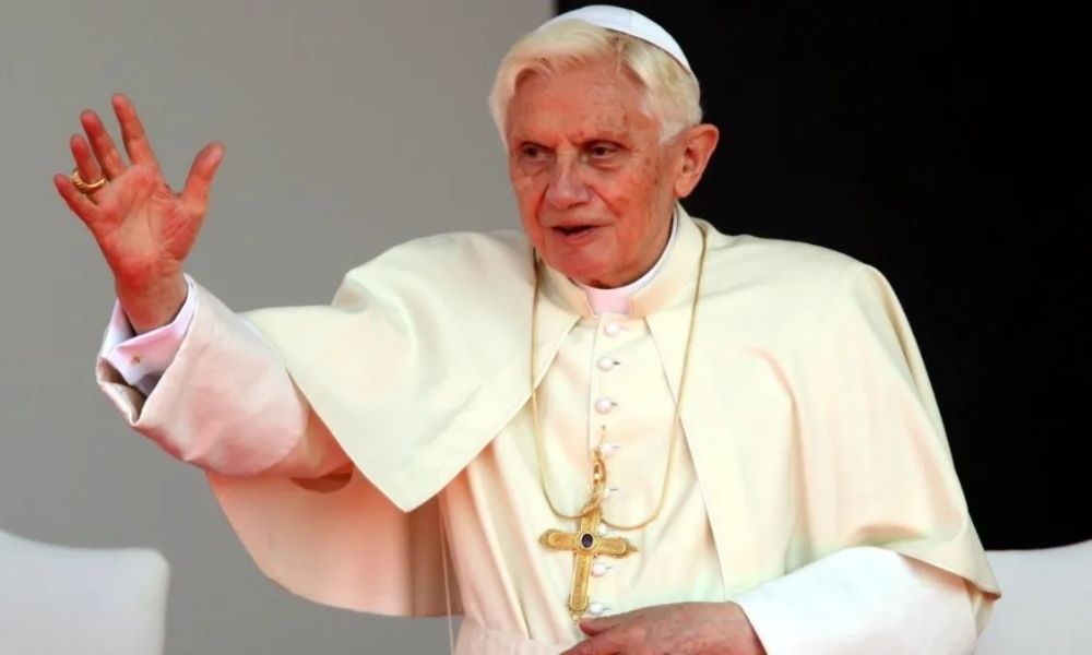 Papa emérito, Benedicto XVI, se encuentra con un estado de salud grave por una infección