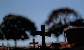 Brasil, segundo país en superar las 100 mil muertes por COVID-19