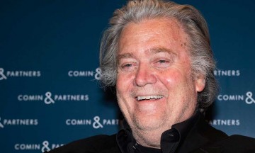 Detienen al exasesor de campaña de Trump, Steve Bannon, por fraude