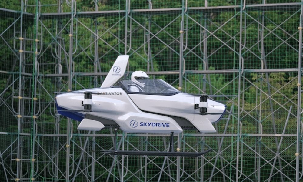 Auto volador en Japón una prueba exitosa