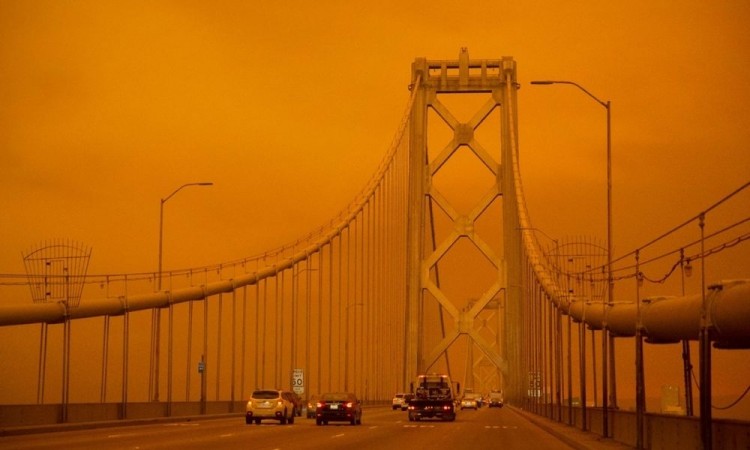 Declaran estado de emergencia por incendios en California