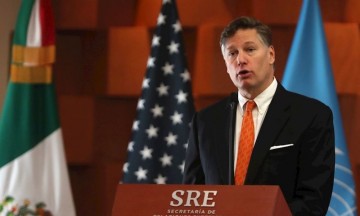Trump añade al embajador en México Christopher Landau, y al senador hispano Ted Cruz a lista de posibles jueces para el 