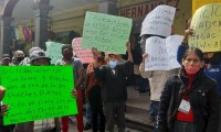 Pepenadores protestan contra RESA por el manejo de basura reciclable