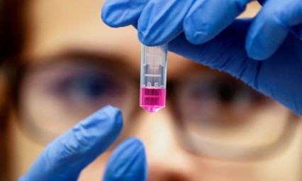 Con 60 mil voluntarios Johnson & Johnson comenz&oacute; la fase 3  de su vacuna contra el coronavirus y es el ensayo m&aacute;s grande