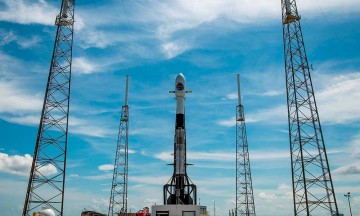 Ya hay fecha para primera misión a la Estación Espacial Internacional de SpaceX