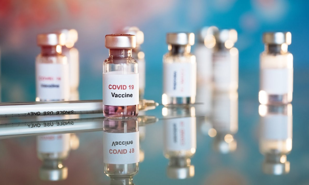 Pfizer anunció que su vacuna contra el coronavirus elevó su eficacia al 95% y pedirá que la autoricen en los próximos dí