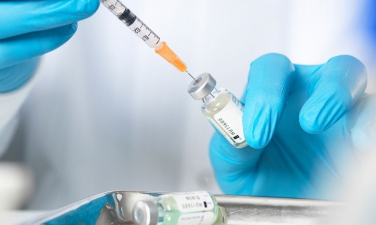Vacuna anticovid entra al calendario de vacunación de Estados Unidos