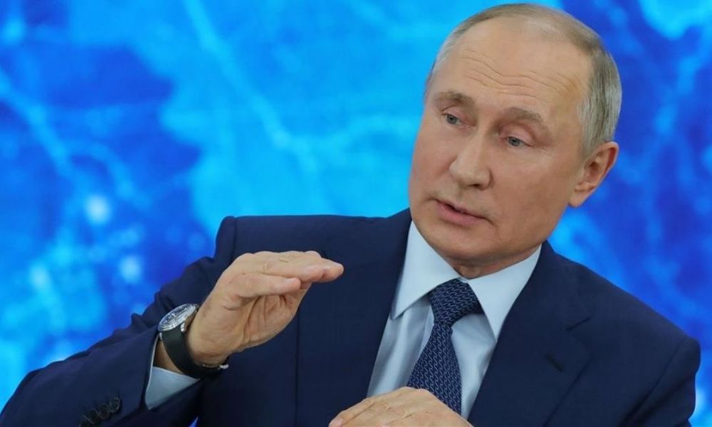Decide Vladimir Putin vacunarse con la Sputnik V contra el coronavirus