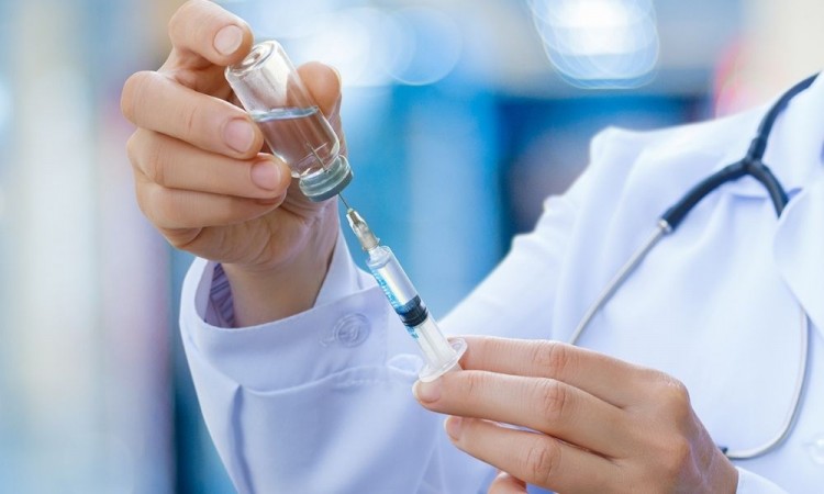 Novavax inicia Fase 3 de ensayos para su vacuna contra Covid-19