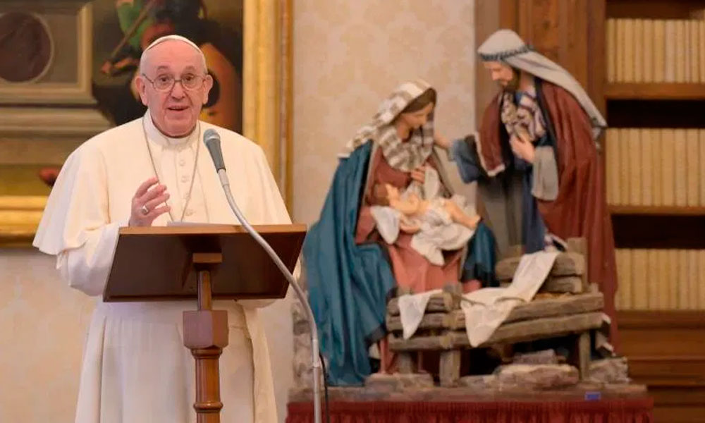 El papa pide paz y concordia en el 2021 para desterrar la indiferencia
