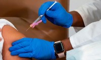 Nueva York abre centros de vacunación Covid de 24 horas