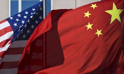 ¿Más vetos a China? Estados Unidos busca prohibir inversiones en Alibaba y Tencent