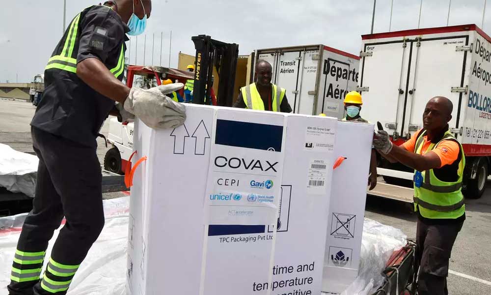 Brasil recibe primer envío de vacunas a través de Covax