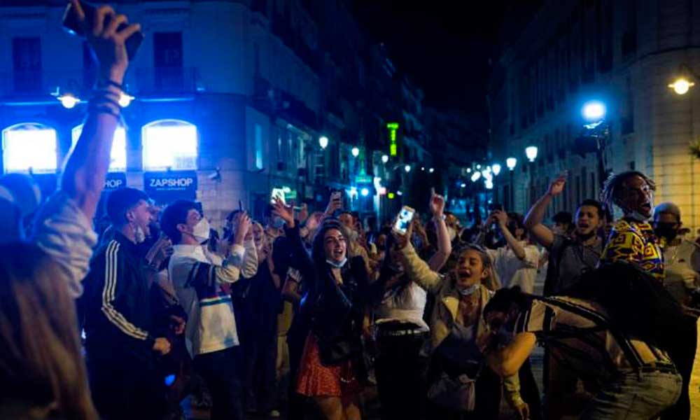 Tras el fin del estado de alarma gobierno de España pide "responsabilidad" a los habitantes