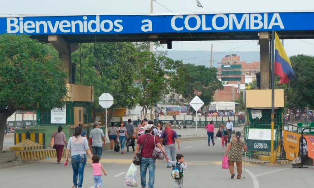 Colombia reabre gradualmente sus fronteras con Venezuela