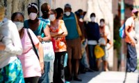 Médicos advierten sobre que la pandemia en Venezuela está "fuera de control"