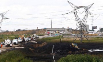 Vecinos exigen que Pemex pague daños tras fuga en Cuautlancingo