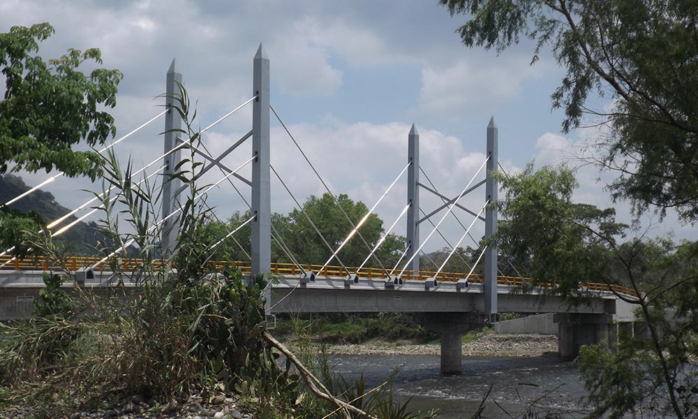 Puente El Tepetate en Xicotepec sólo duró 2 años en pie