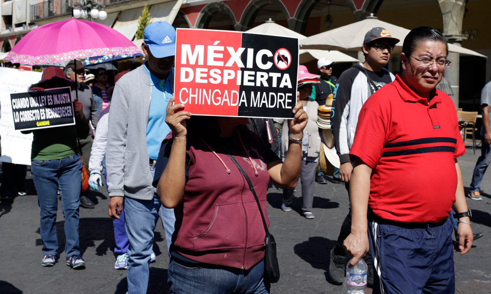 Se movilizan contra el gasolinazo en Puebla