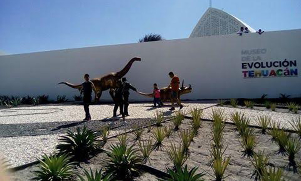 Infringen visitantes reglas en museo de Tehuacán