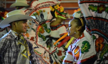 Brilla ballet en Feria Tecomatlán 