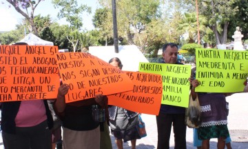Denuncian favoritismo de síndico municipal en Tehuacán