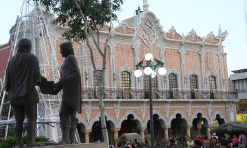 Fracasa reparación gratuita de luminarias de Tehucán