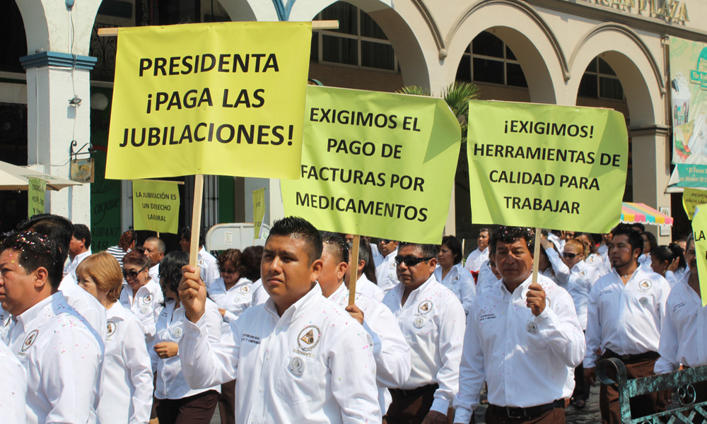 Atoradas, 80 pensiones municipales en Tehuacán