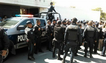 Rechazan a la mitad de aspirantes a policía en Tehuacán