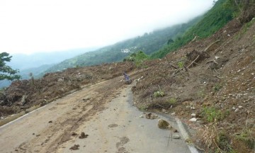 La Tehuac&aacute;n-Tlacotepec, un peligro para automovilistas