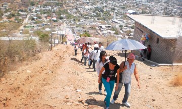 Aumenta la vigilancia vecinal en Acatlán
