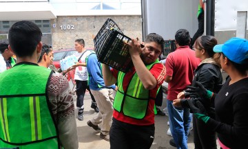Migrantes reúnen ayuda para Mixteca