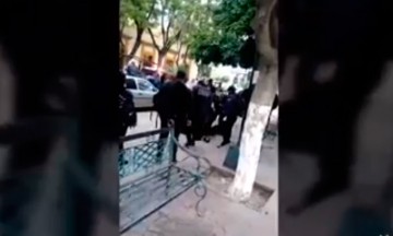 Corporaciones protagonizan batalla campal en Tehuac&aacute;n