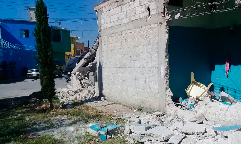 Comuna de Chietla derriba casas por obra