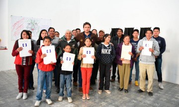 Don Gumaro dona predio de cinco generaciones